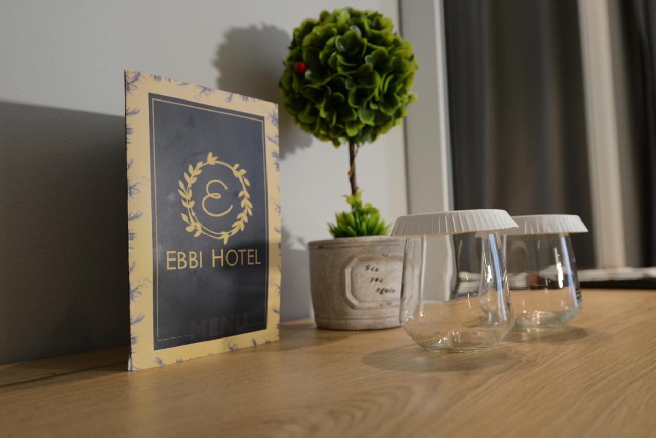 Ebbi Hotel Dhërmi Buitenkant foto